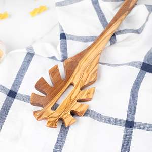 ส้อมพาสต้าไม้มะกอกทนทานและเป็นมิตรกับสิ่งแวดล้อมสำหรับเสิร์ฟและคน - Product Image 5
