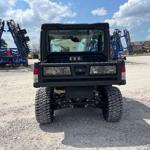2024 John deerre Gator XUV ขนาด835เมตรรถอเนกประสงค์ขนาดกะทัดรัดแข็งแรงความน่าเชื่อถือของ250cc อัตโนมัติสำหรับการเกษตรได้รับการรับรอง EEC - Product Image 6