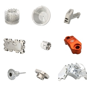 Composants de support personnalisés en aluminium et acier inoxydable CNC pour la fabrication à faible volume - Dawang Precision - Product Image 1
