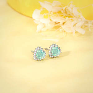 Plata Perfect Heart Studs 14K Gold Trendy Con Granate Amatista Diamante Rubí Zafiro Esmeralda para Compromiso - Product Image 1