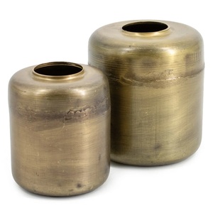 Jarrón de flores de hierro y metal artístico moderno, tonos metálicos elegantes, lujosos interiores de diseñador contemporáneos de gama alta para bodas - Product Image 4
