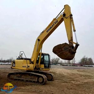 รถขุดตีนตะขาบ Komatsu PC200 และ PC220 มือสอง พร้อมมอเตอร์กำลังสูงและเกียร์ ราคาถูก - Product Image 5