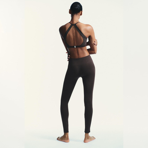 Conjunto de Shorts de Yoga para Mujer Diseñado para el Movimiento, Comodidad, Material Suave y Elástico, Ecológico, Antibacteriano para Fitness, Gimnasio, Pilates - Product Image 1