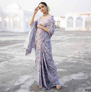 Le dernier sari japonais en soie imprimé floral de Grootinn pour l'été - Product Image 4