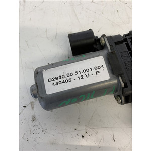 MOTEUR ÉLECTRIQUE DE LÈVE-VITRE AVANT DROIT LANCIA Ypsilon 1ère Série 71732835 (03>06) - Product Image 3