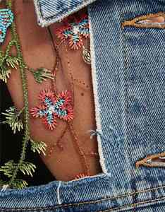 Chaqueta vaquera de mezclilla degradada para mujer, nueva, hecha a medida, estilo americano, lavada, desgastada, lisa, con solapa corta, para otoño e invierno - Product Image 4