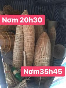 Lampe de table en bambou durable de 99 Gold Data offrant un charme rustique minimaliste et une atmosphère relaxante pour chaque maison - Product Image 2