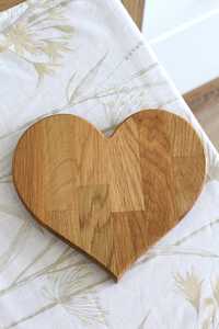 Plateau de service en bois de chêne avec coins arrondis, Assiette en bois, Planche de service Accessoires d'espace de travail faits à la main | Affiné | - Product Image 4