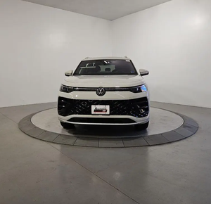 รถยนต์ Volkswagen Tiguan 2.0T SEL R-Line Turbo-Engines ปี 2025 2026 มือสอง สภาพดี ระบบขับเคลื่อนสี่ล้อ  ขาย - Product Image 1