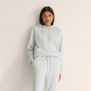 เสื้อมีฮู้ดโอเวอร์ไซส์โอเวอร์ไซส์สำหรับผู้หญิงเสื้อสเวตเชิ้ตแบบสวมศีรษะโอเวอร์ไซส์ผ้าฝ้าย100% พรีเมี่ยมเสื้อสเวตเตอร์ทรงหลวมลำลองออกแบบได้ตามต้องการ - Product Image 1