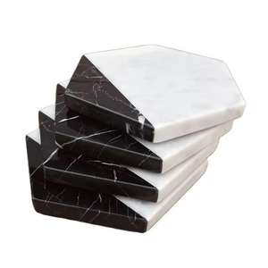 Ensemble de tapis de tasse carré en marbre blanc naturel de style classique avec bois pour la maison et la cuisine - Product Image 4