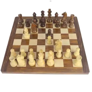 新到达国际象棋棋盘