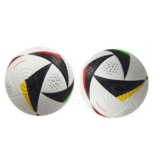 Ballon professionnel de style logo en PVC PU TPU personnalisable de haute qualité fabriqué à la main avec un design respirant Version promotionnelle - Product Image 5