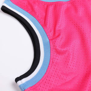 Maillot de basket-ball vintage de style classique, veste de sport pour hommes, tailles personnalisées, respirant, léger, durable, vêtements d'entraînement et de jeu de ligue - Product Image 5