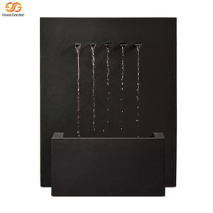 Fontaine murale cascade rectangulaire moderne haut de gamme en métal noir à 5 becs pour jardin extérieur - Product Image 1
