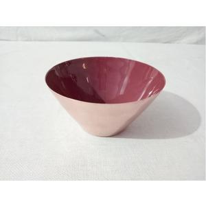 Bol à fruits de finition en émail rouge avec bol de service en métal en fer à l'intérieur pour la décoration de salle à manger et de table - Product Image 4