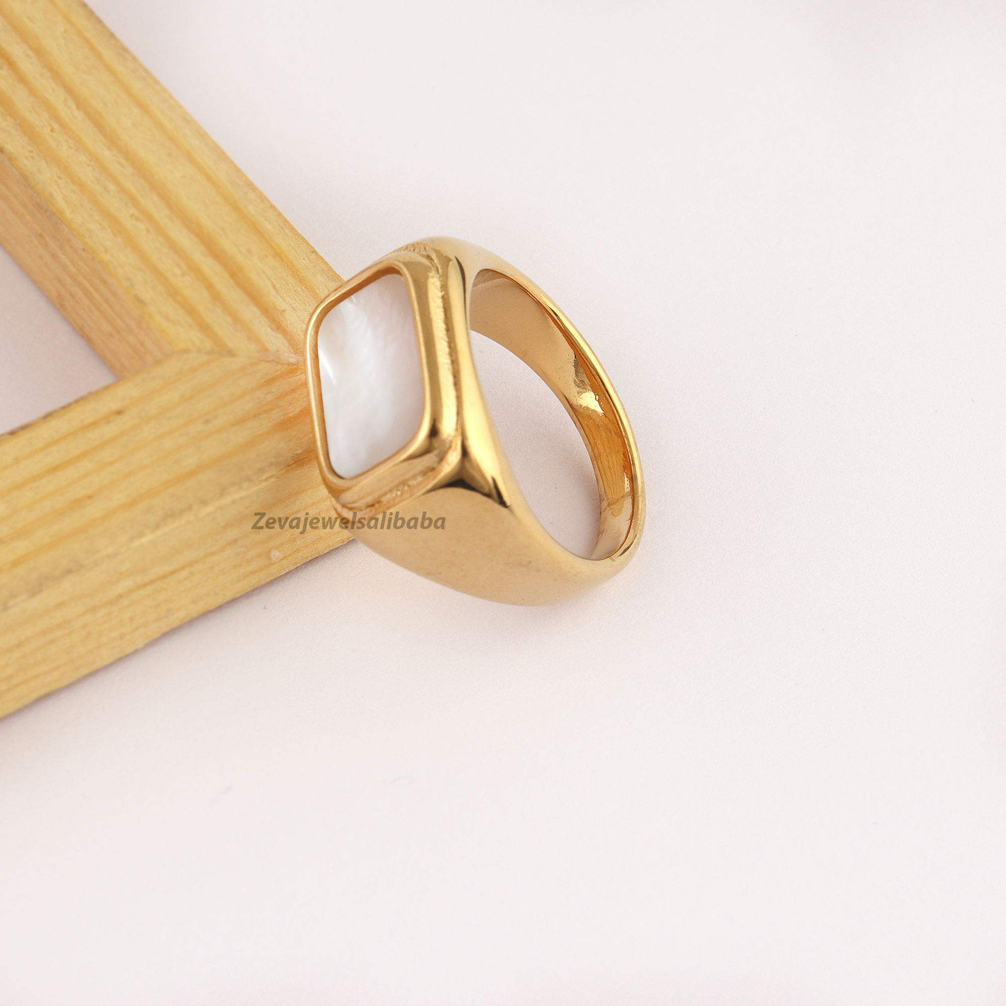 White Mother of Pearl