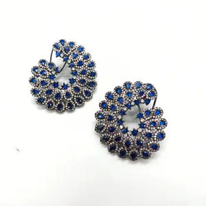 Anting-anting cantik batu biru antik elegan desain terbaru 2024 untuk perhiasan anting-anting kancing mode wanita