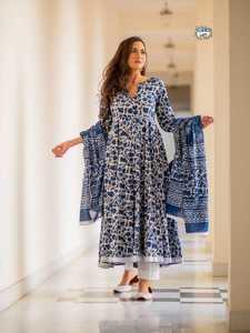 Nuevo Conjunto de Kurtis Indio Étnico de Algodón con Diseño Bordado Completo y Dupatta Estampada de Algodón para Mujer - Product Image 6