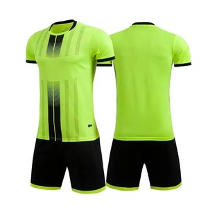 Ensemble de maillots de football pour hommes à séchage rapide personnalisés pour été automne entraînement uniformes de match de football nom Logo équipe complète Service OEM - Product Image 6