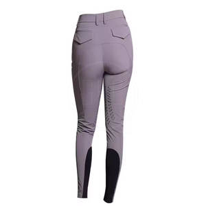 Jodhpurs d'équitation pour femmes de haute qualité, personnalisables, fabriqués au Pakistan, en spandex/polyester, séchage rapide, confortables, en vente en ligne - Product Image 3
