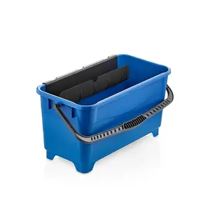 Cubo Portátil de PVC de 25 Litros para Agua y Limpieza de Vidrios, Apto para Agua Hirviendo, Marca Ceymop, Diseño Moderno - Product Image 2