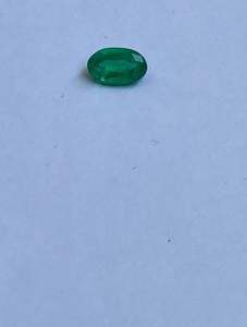 High Quality Natural <b>Green</b> Emerald Gemstone 3.60x5.80 in Safe Packing for Fine Jewelry From India Supplier at Bulk Price - Product Image 2