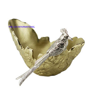 Bol décoratif couleur argent Aluminium Métal Élégant Unique Top Vente Accents de table de pièce maîtresse Bol de haute qualité - Product Image 2