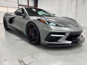 Autos usados en buen estado en venta 2022 Chevrolet Corvette Stingray Stingray 2dr Coupe con 1LT - Product Image 2