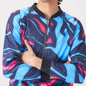Chándales sublimados de uso de invierno para hombre, ligeros y transpirables, personalizables, conjuntos estampados hechos en fábrica - Product Image 6