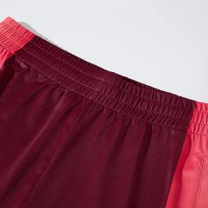 Gran oferta de pantalones cortos para correr de cintura media para hombre, pantalones cortos informales de sublimación de excelente calidad con tela suave y bolsillos multicolores - Product Image 3