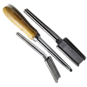 Escofina de acero inoxidable para caballos de alta calidad con mango de madera, instrumentos veterinarios rectos y curvos de ARMANDIOUS - Product Image 2