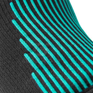 Mangas de compresión personalizadas transpirables de secado rápido de alta calidad para levantamiento de pesas para hombres - Product Image 5