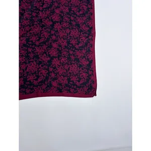 Écharpe à motifs floraux d'Anatolie - Product Image 3