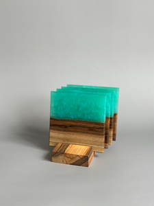 Posavasos cuadrados de madera y resina de nogal hechos a mano más vendidos, alfombrillas y almohadillas de regalo para el hogar - Product Image 2