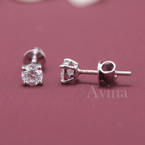 Boucles d'oreilles solitaires rondes en diamant cultivé certifié IGI, or 18 carats, minimalistes, petites boucles d'oreilles en diamant - Product Image 2