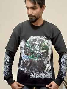 เสื้อยืดแขนยาวพิมพ์ลายกราฟิกแนววินเทจสำหรับผู้ชายเสื้อแนวสตรีททุกคนแบบปรับแต่งได้สำหรับผู้ชาย - Product Image 3