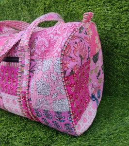 Bolso de lona de retazos de algodón hecho a mano para mujer, Mensajero de viaje bellamente diseñado, cadena de tela cómoda, Otoño Invierno - Product Image 5