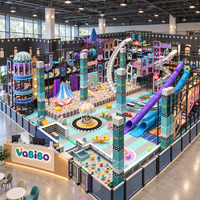 Aire de jeux intérieure commerciale multi-activités avec fosse à balles, trampoline, fosse à mousse, parcours de cordes, toboggans et jeux d'escalade pour les centres de divertissement familial (CDEF) OEM