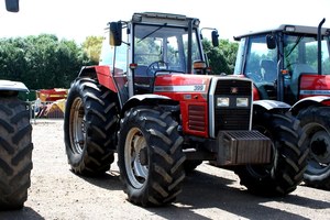 Tractores Massey Ferguson 399 Usados en Venta - Product Image 6
