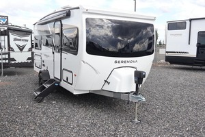 Camping-car léger d'occasion en bon état, modèle Grand Design Ser Nova 160LG - Product Image 5