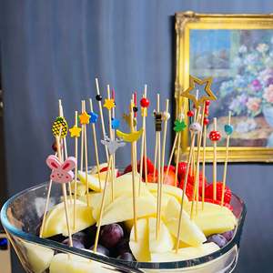 100 Pezzi Assortiti di Stuzzicadenti in Bambù da 5 Pollici per Cocktail, Salumi, Bevande e Frutta per Forniture per Feste - Product Image 6