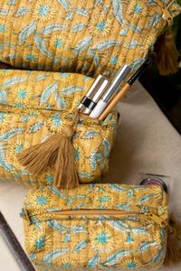 Juego de estuche impermeable duradero ecológico de Estilo Vintage mostaza cierre de cremallera Almacenamiento de maquillaje de capacidad múltiple (Grande/mediano/Pequeño) - Product Image 5