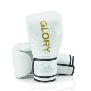 Nuovi Guantoni da Sparring Fairtex Glory Bianchi con Lacci e Chiusura a Strappo, Attrezzatura Personalizzata per Allenamento e Sparring di Muay Thai e Boxe - Product Image 3