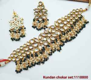 INDIAN TRADITIONAL and FASHIONABLE COPPER <b>JEWELLERY</b> BRIDAL WEDDING <b>JEWELLERY</b> <b>SET</b> for WOMEN EARRINGS and NECKLACE <b>SET</b> - Product Image 5