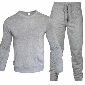 Conjunto de 2 piezas con cuello redondo, sudaderas deportivas para hombre, chándal de invierno a prueba de viento con pantalones con cordón, patrón sólido para correr y hacer deporte - Product Image 1
