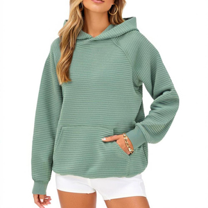 Pull à capuche avec logo personnalisé pour femmes, style surdimensionné 240gsm avec cordon de serrage, <span class=keywords><strong>streetwear</strong></span> décontracté <span class=keywords><strong>haut</strong></span> de gamme - Product Image 1