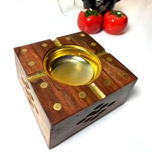 Cenicero cuadrado de madera hecho a mano, cenicero de madera artesanal para cigarros, cenicero artesanal de madera al por mayor - Product Image 2