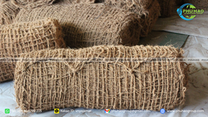 Malla de Fibra de Coco Resistente a los Rayos UV para Proyectos Ambientales en Exteriores, Mantiene la Resistencia de la Fibra Bajo la Exposición al Sol y la Lluvia - Product Image 2