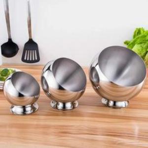 Grand bol de service en acier inoxydable conçu pour une durabilité, élégance et praticité, parfait pour les salades, les desserts ou les fruits - Product Image 3